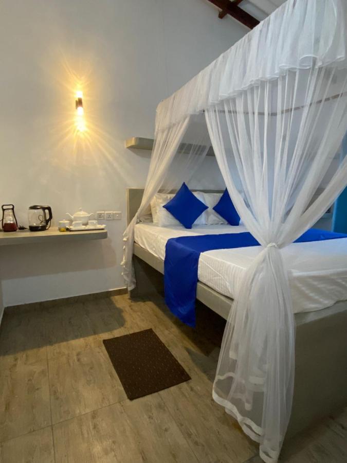 Alma Beach Hotel Weligama Eksteriør billede