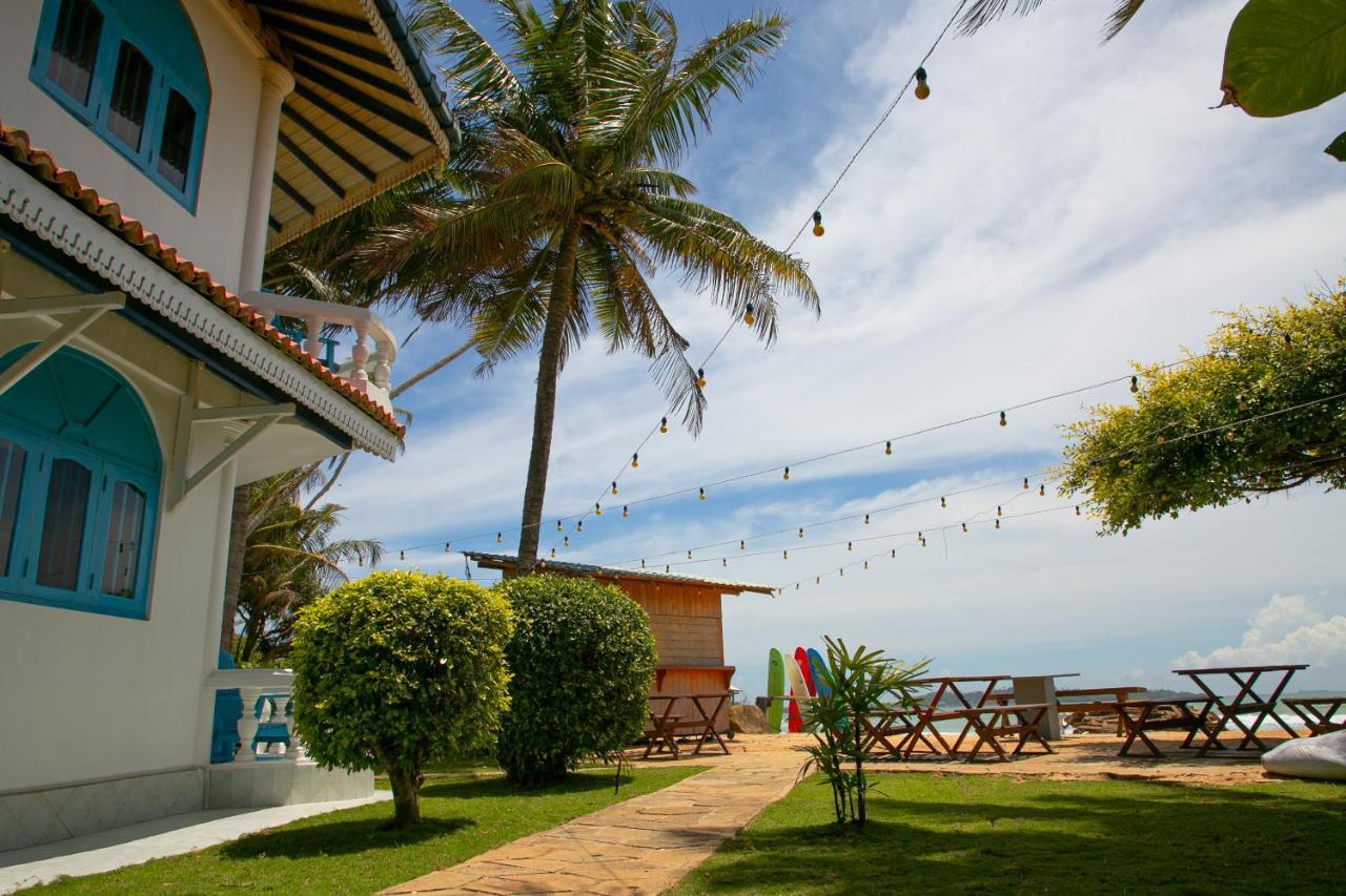 Alma Beach Hotel Weligama Eksteriør billede
